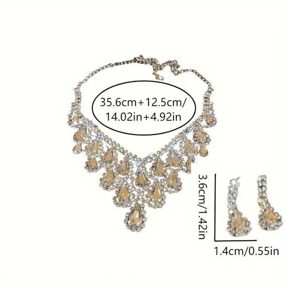 Elegant 3PC European Style Necklace & Earring Set in Green Teardrop & Tassel. - Picture 5 of 5